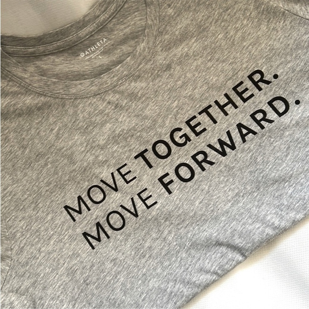 Athleta Gray Short Sleeve Tee